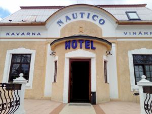 HOTEL NAUTICO