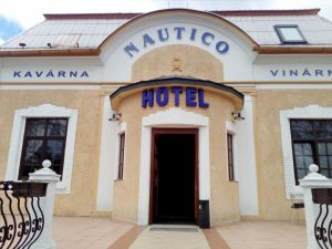 HOTEL - RISTORANTE NAUTICO & STROP STEAK BAR