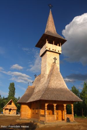 Orthodoxe Kirche Mariä Himmelfahrt und  Dom des Hl. Märtyrers Valentin