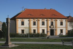 Das barocke Stadtkrankenhaus und die Hl. Geist Kirche - Most