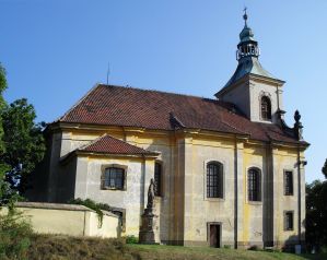 KOSTEL POVÝŠENÍ SV. KŘÍŽE